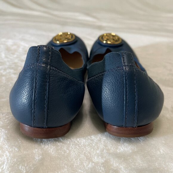 Tory Burch Navy Blue Leather Caroline Flats Gold Hardware Ballet Size: 5.5M - Picture 6 of 13
